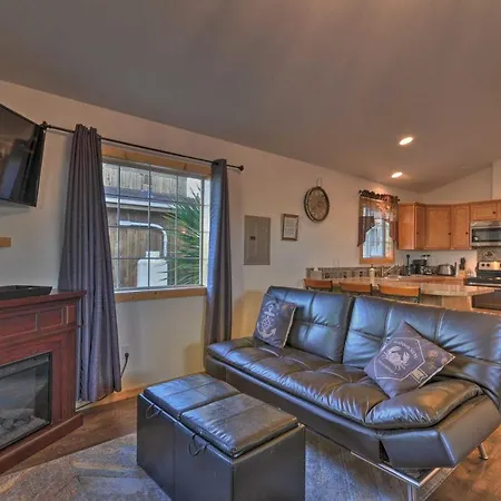 Coastal Retreat In Long Beach Walk To Attractions Exterior photo