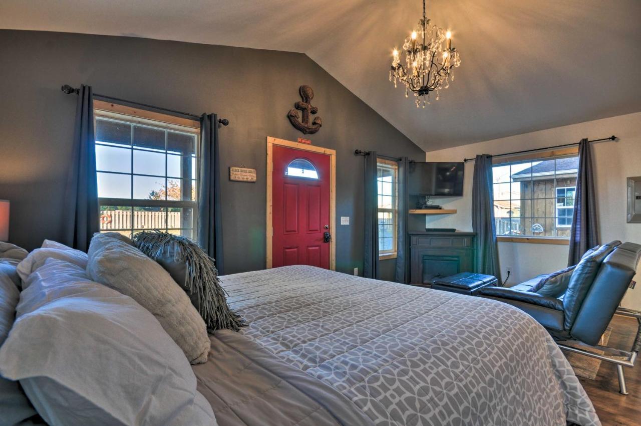 Coastal Retreat In Long Walk To Attractions Apartment